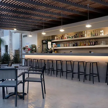 Oneiro Boutique Hotell Tigaki