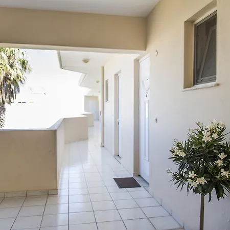 Oneiro Boutique 4*