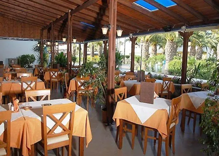 Hotell Oneiro Boutique 4*