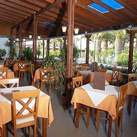 Apartahotel Oneiro Boutique 4*