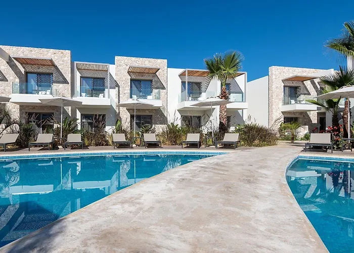 Oneiro Boutique Hotel