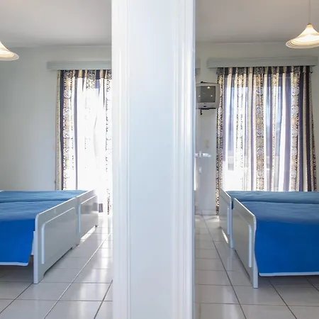 Oneiro Boutique Aparthotel 4*