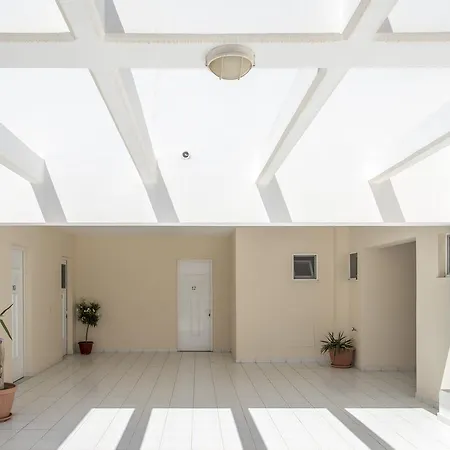 Oneiro Boutique Aparthotel 4*