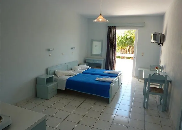 Oneiro Boutique Tigaki